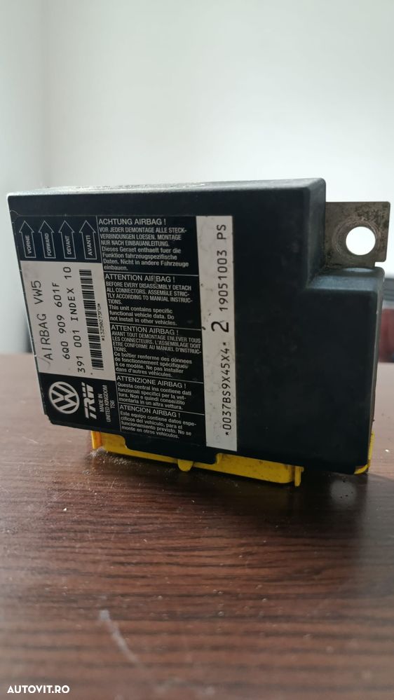 Calculator Airbag VW Polo 9N Cod Piesa : 6Q0 909 601F - 1