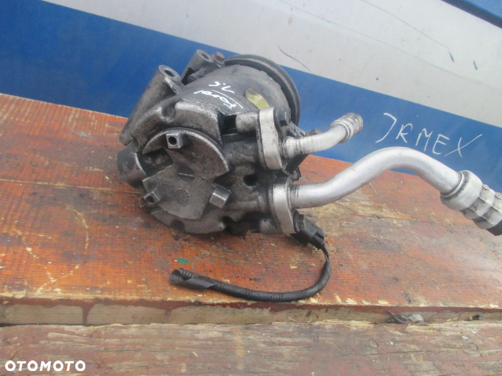 sprężarka klimatyzacji Ford Focus II 1.6 TDCI - 4