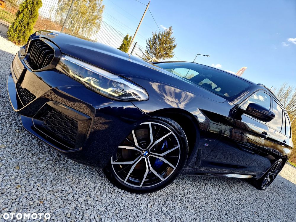 BMW Seria 5 530e xDrive M Sport sport - 37