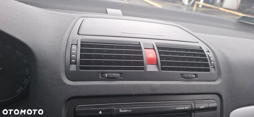 Skoda Octavia I 1,6 BGU  na części - 2