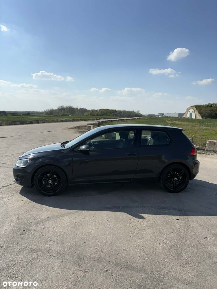 Volkswagen Golf 1.2 TSI BMT Trendline - 2