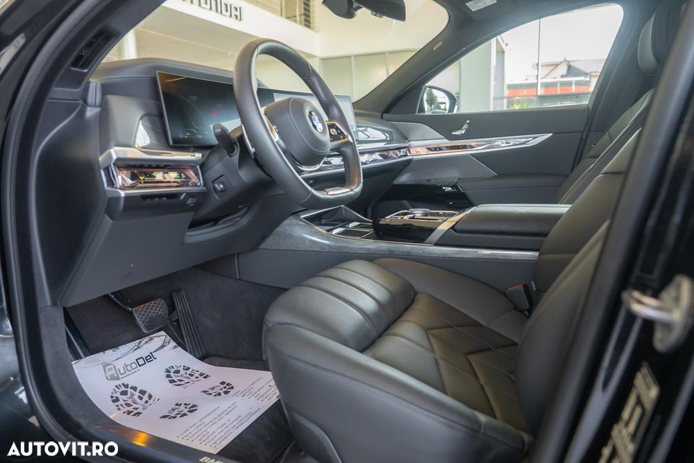 BMW Seria 7 740d xDrive MHEV - 20