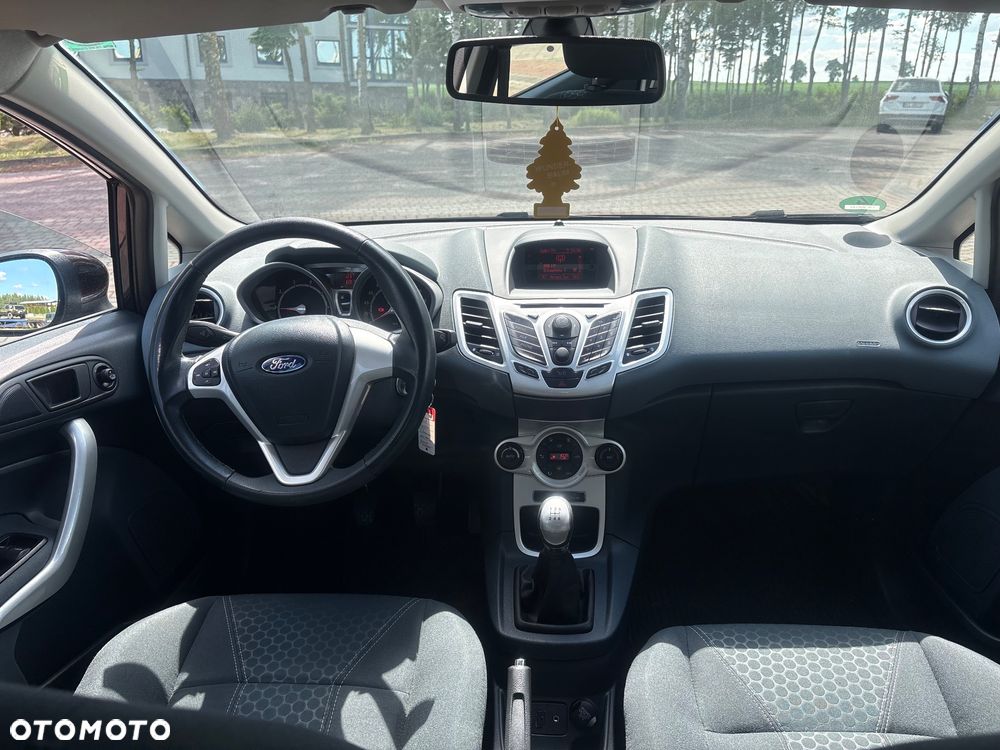 Ford Fiesta 1.25 Titanium - 29