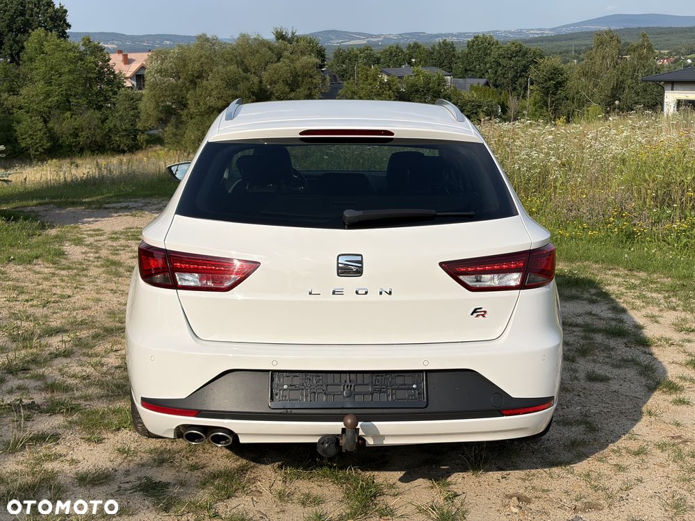 Seat Leon 2.0 TDI DPF Start&Stop DSG FR - 11