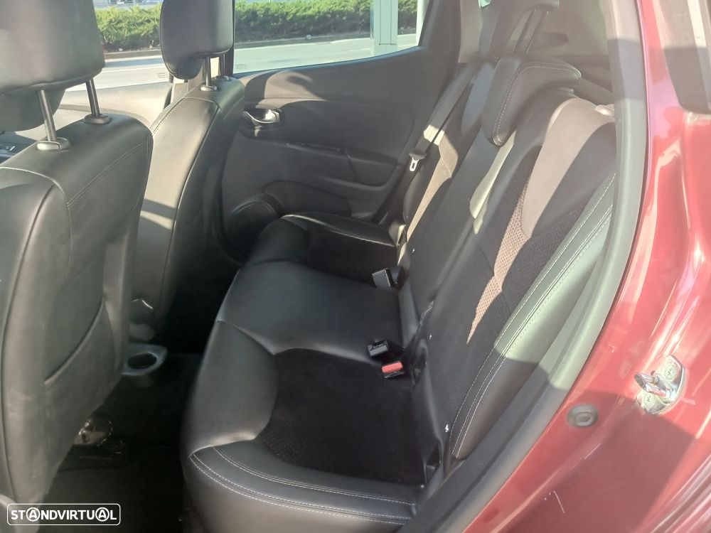 Renault Clio 1.5 dCi Dynamique S — fotografia 12
