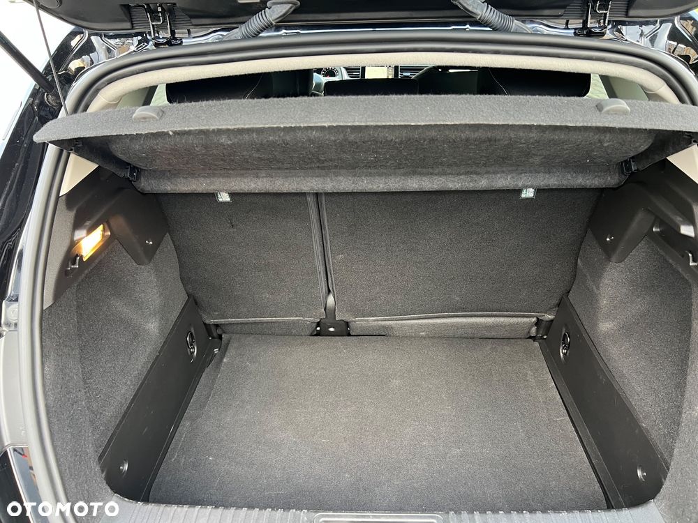 Renault Captur TCe 90 INTENS - 26