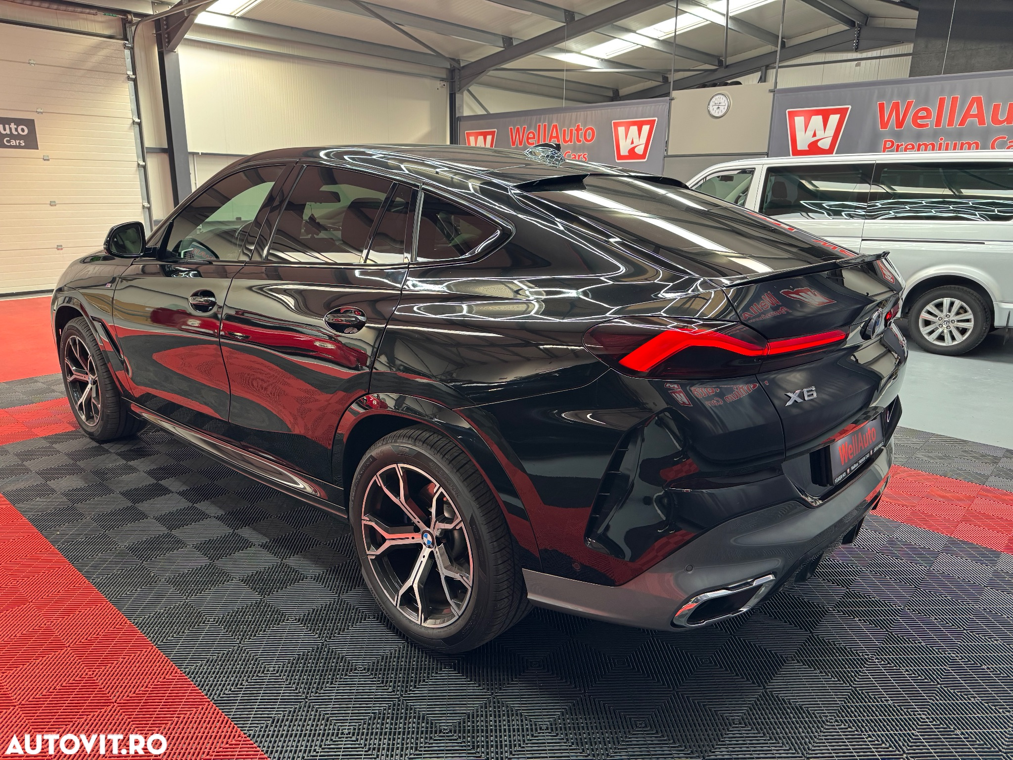 BMW X6 xDrive40i AT MHEV - 6