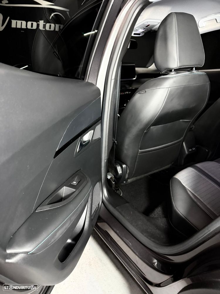Peugeot 2008 PureTech 130 Allure Pack - 7