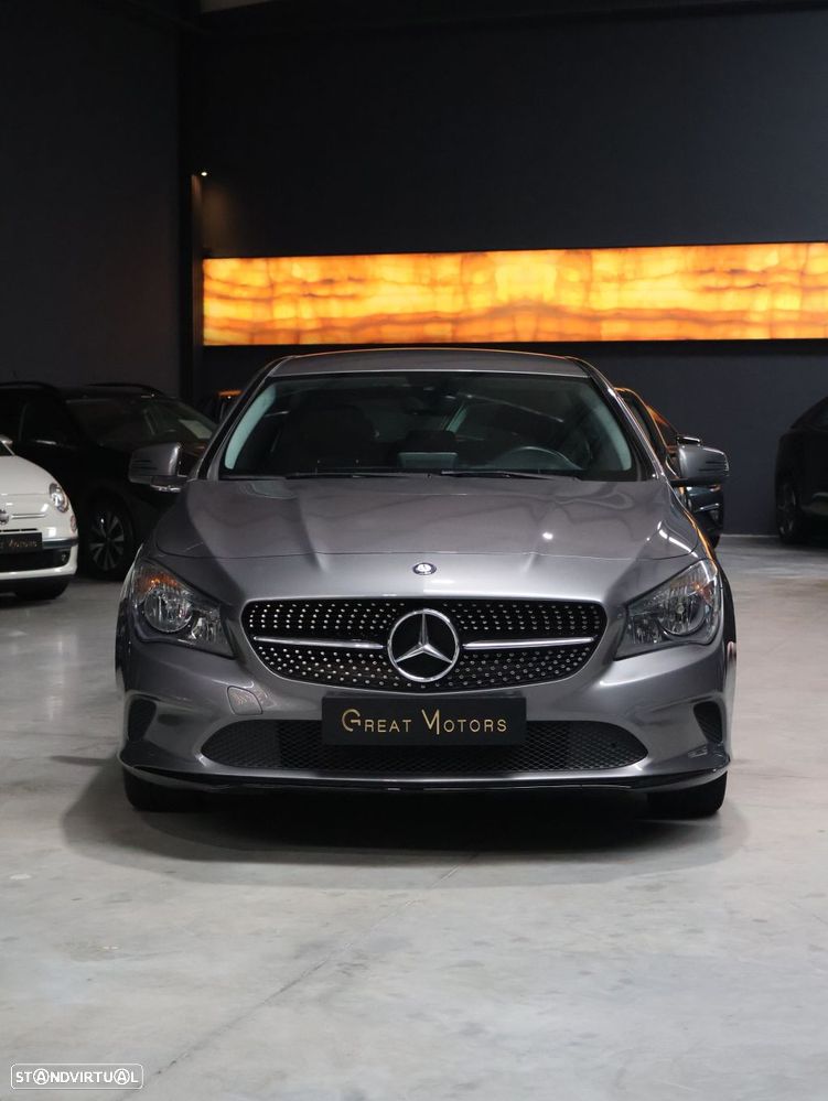 Mercedes-Benz CLA 180 d Shooting Brake Urban - 10