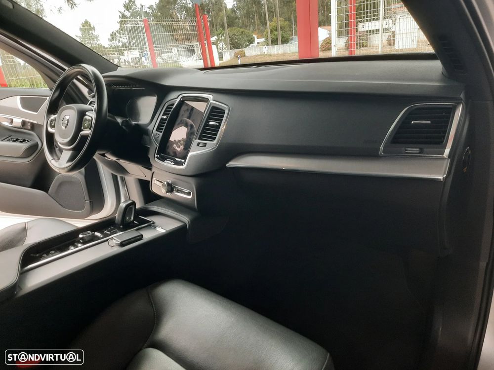 Volvo XC 90 T8 AWD Recharge Geartronic Inscription - 28