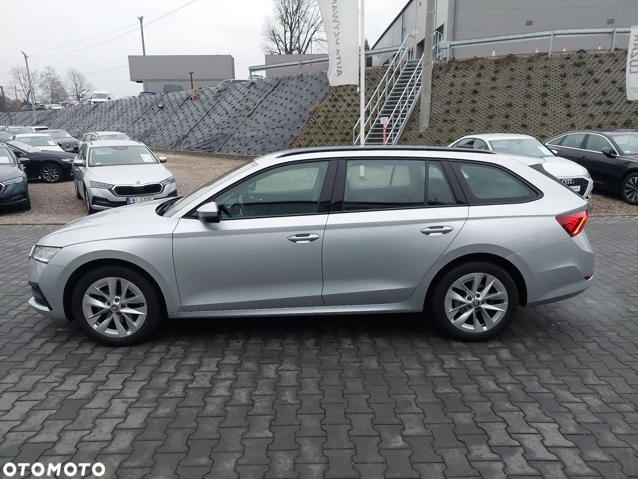Skoda Octavia 2.0 TDI Ambition DSG - 7