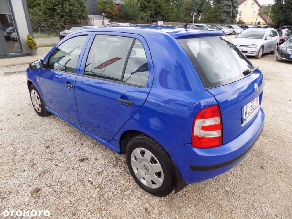 Skoda Fabia - 4