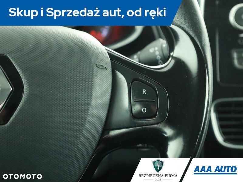 Renault Clio - 15