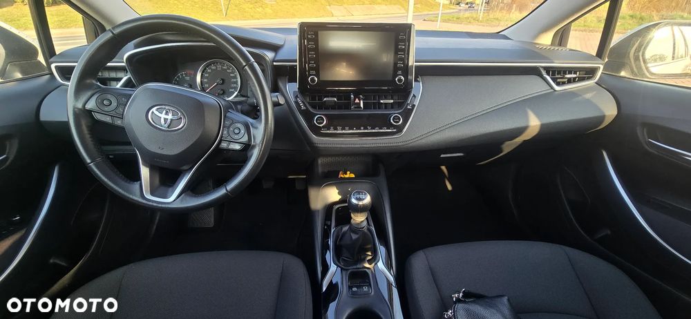 Toyota Corolla 1.6 Comfort - 9