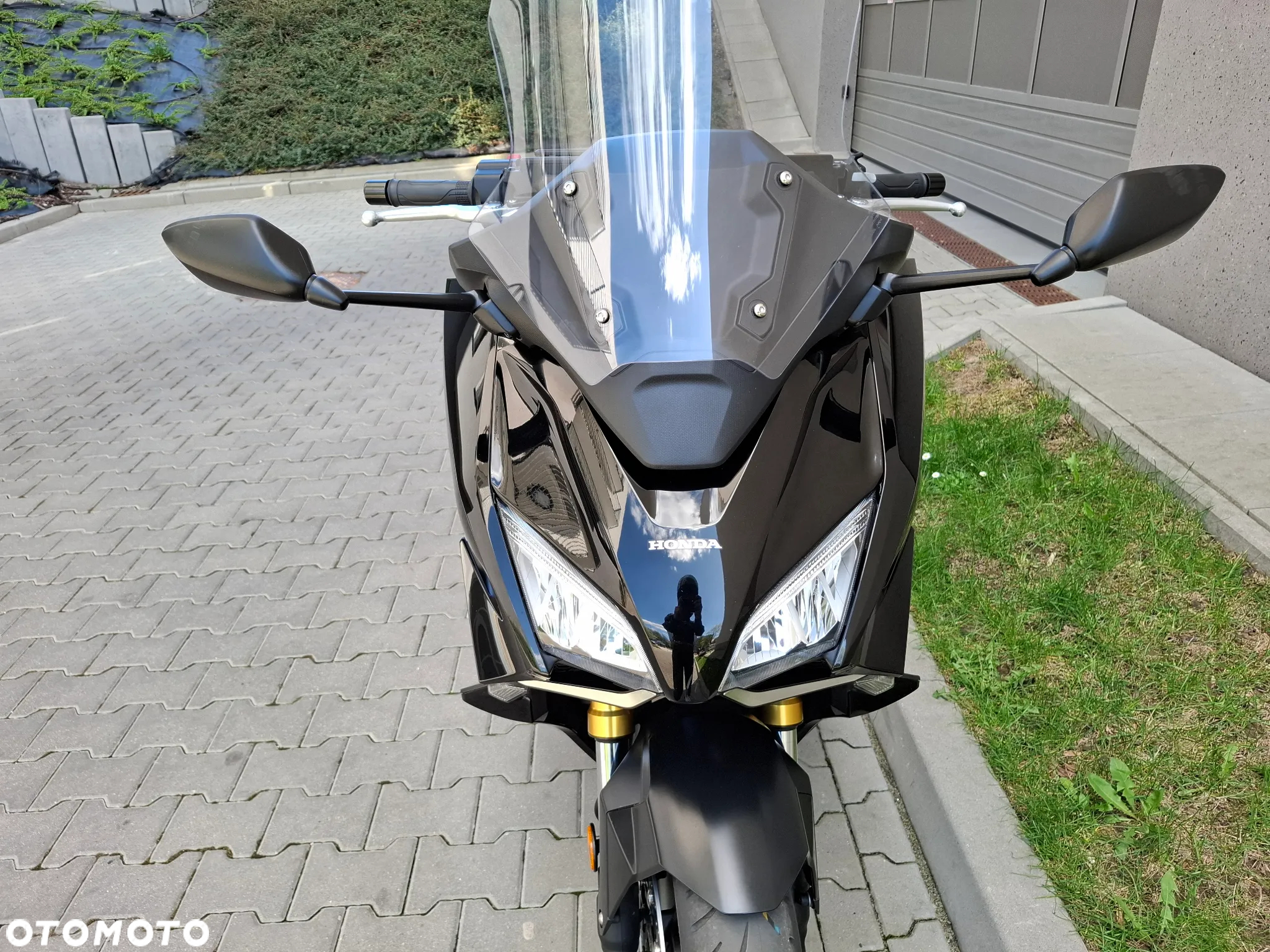 Honda NSS - 31