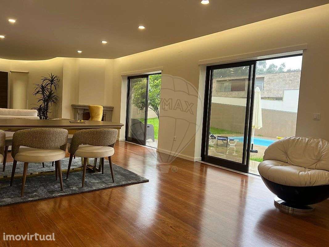 Moradia T4 para venda - Grande imagem: 5/39