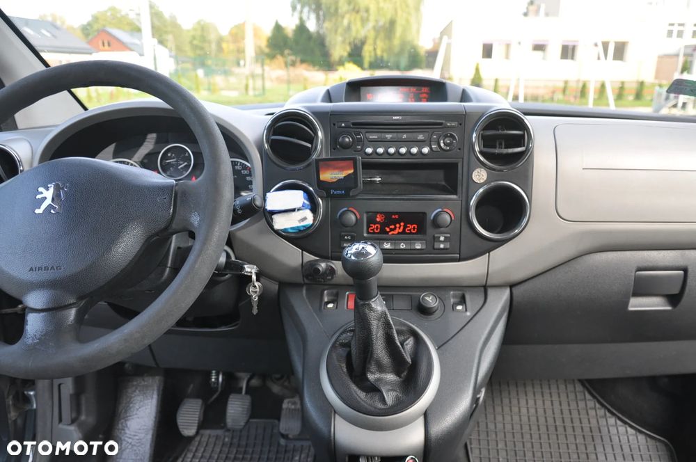 Peugeot Partner - 11