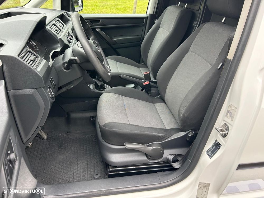 VW Caddy Maxi 2.0 TDi BM Extra AC - 23