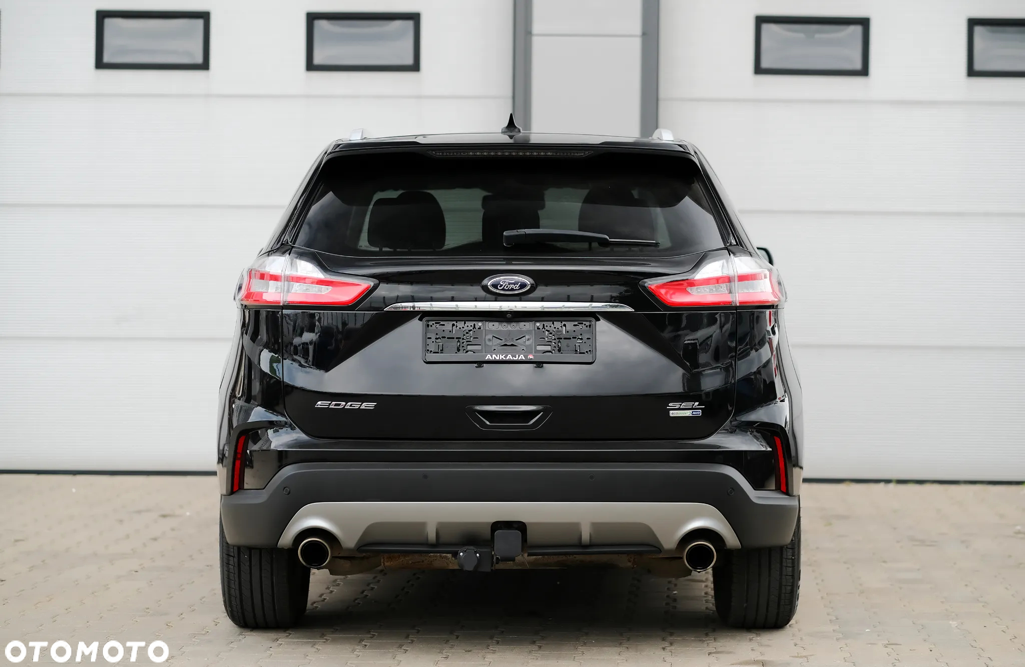 Ford Edge - 11