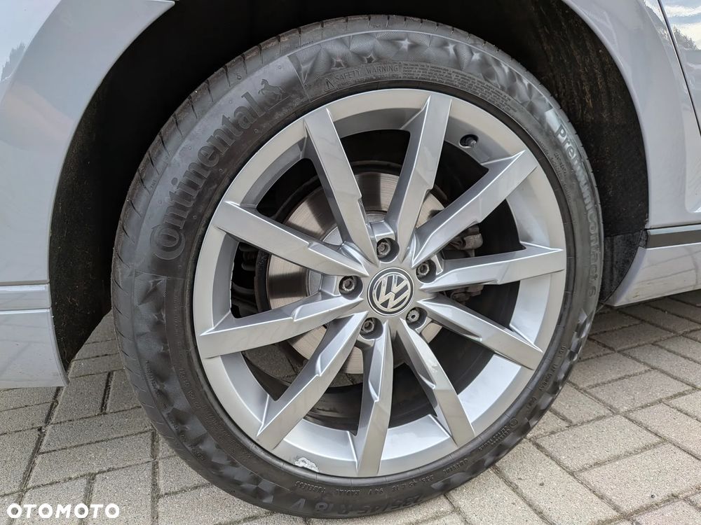 Volkswagen Passat 2.0 TDI SCR DSG - 6