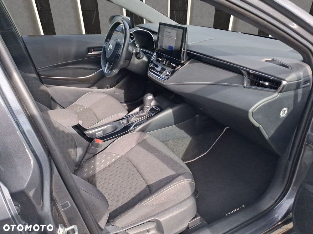 Toyota Corolla 1.8 Hybrid Comfort - 18