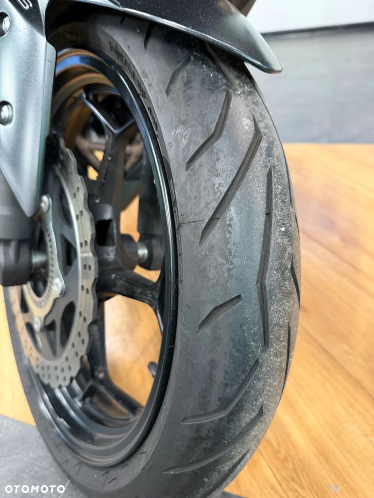 Kawasaki Ninja 300 ABS - 12