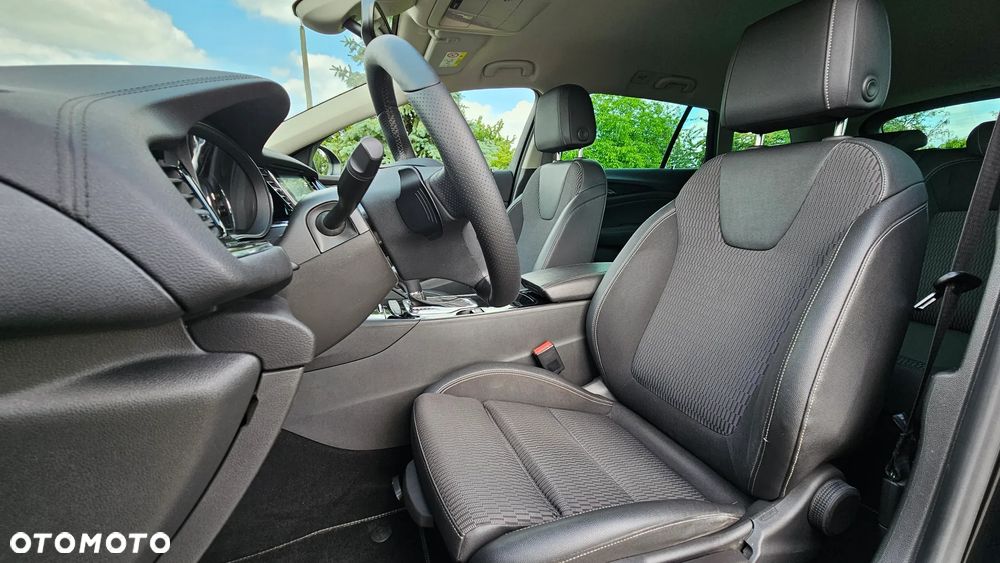 Opel Insignia Sports Tourer 2.0 Diesel Automatik Innovation - 28