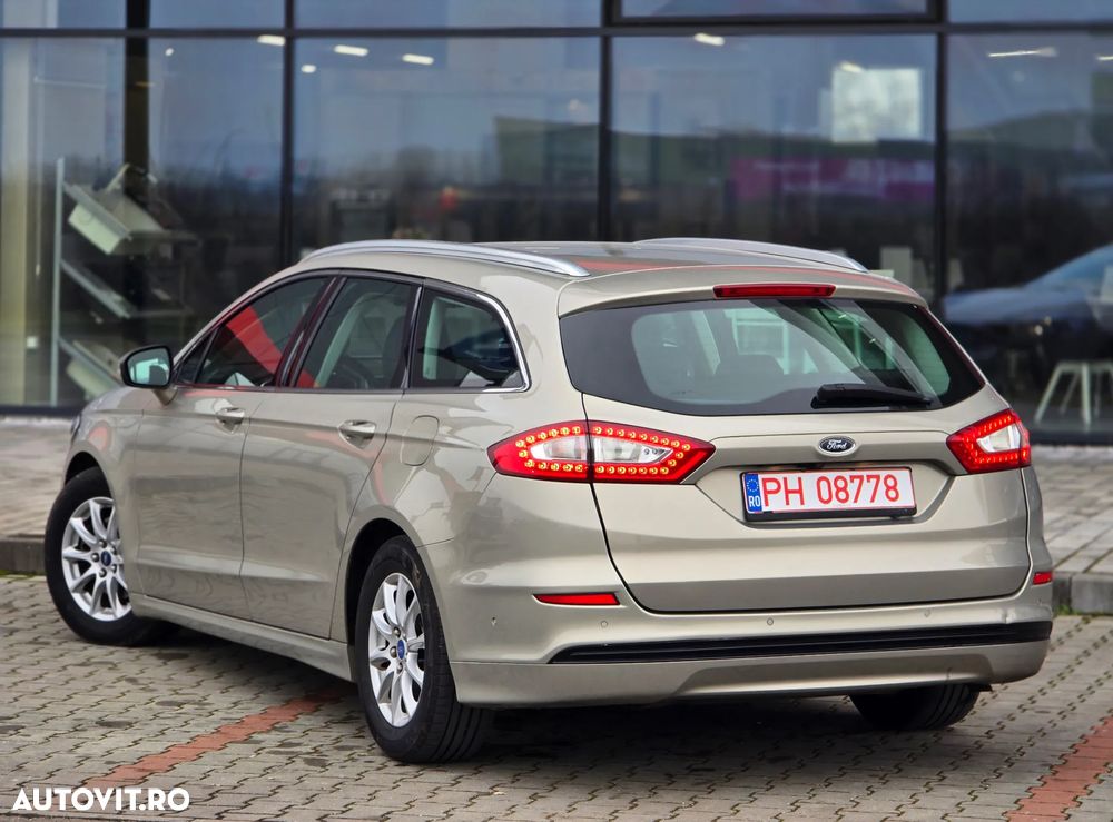 Ford Mondeo 1.6 TDCi Start-Stopp Titanium - 4