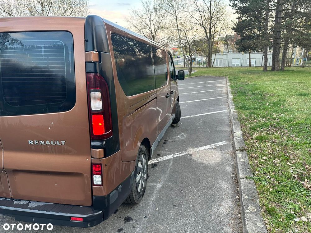 Renault Trafic Grand 1.6 dCi - 7