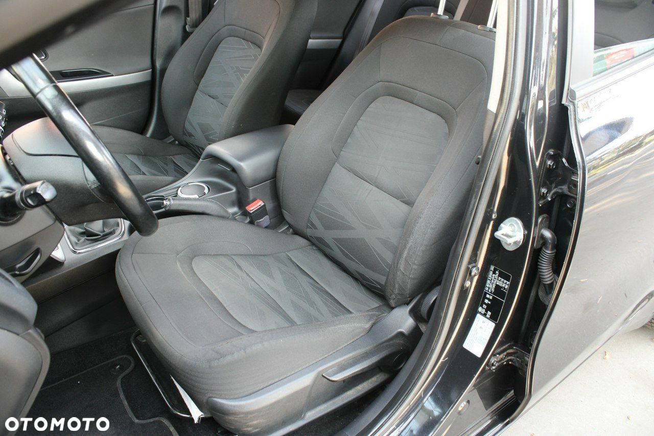 Kia Ceed Cee'd 1.4 L - 11