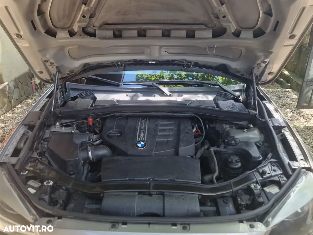 BMW X1 xDrive18d Sport Line - 17