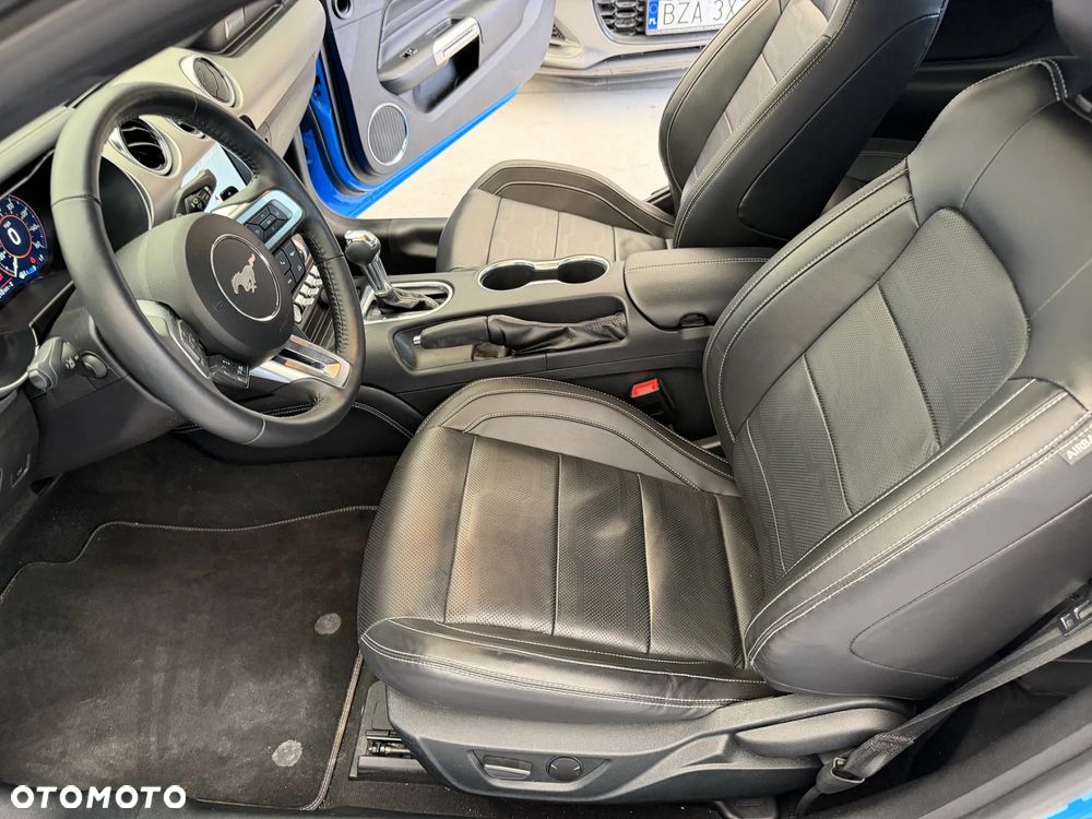 Ford Mustang 5.0 V8 GT - 8