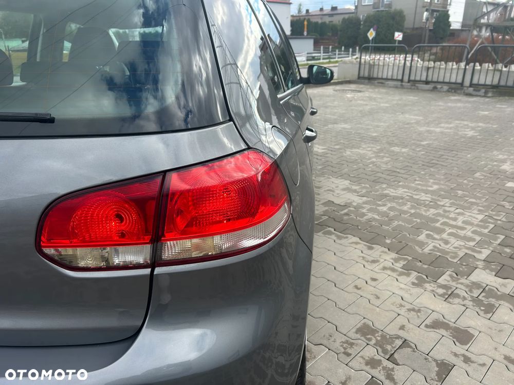 Volkswagen Golf 1.4 Style - 17
