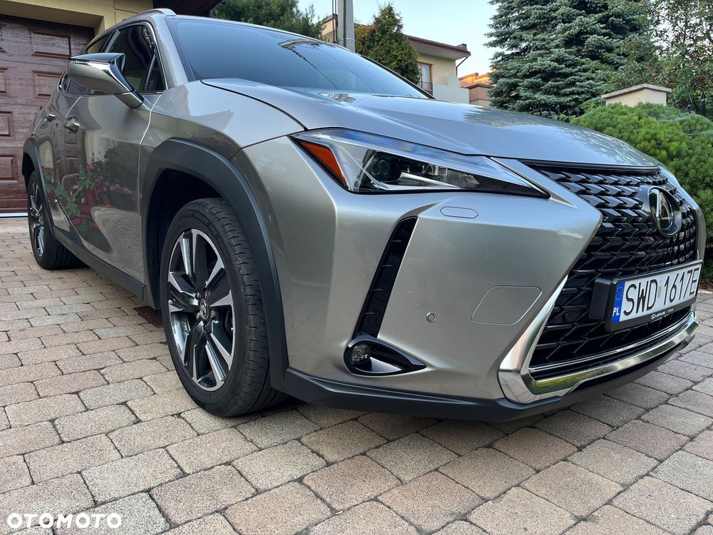 Lexus UX 200 GPF F Sport Design 2WD - 4
