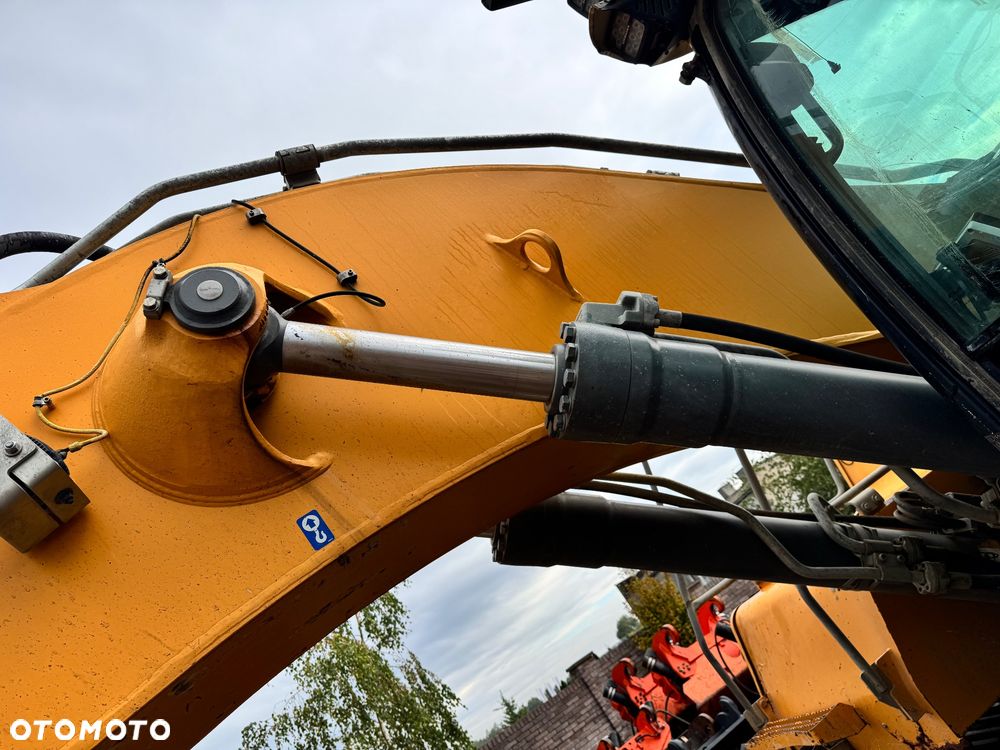 Liebherr R 936 LC - 9