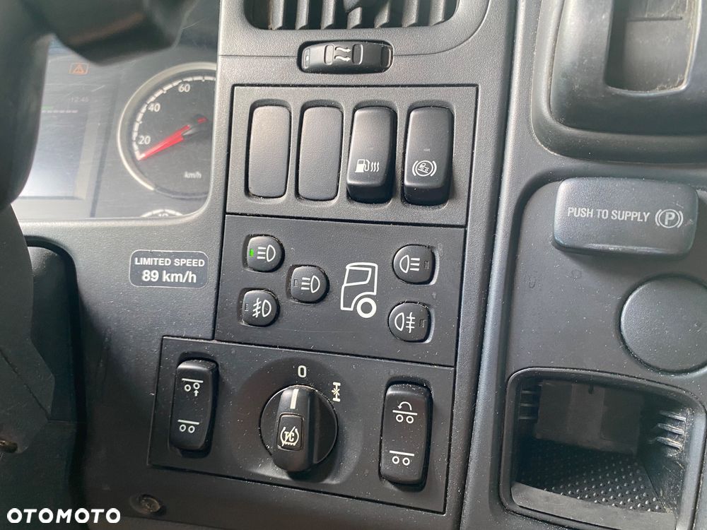 Scania P320 6X2 - 24