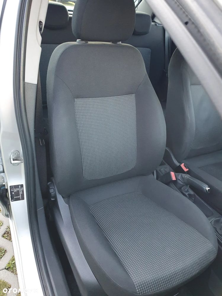 Opel Corsa 1.2 16V Enjoy - 13