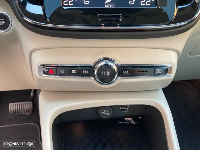Volvo XC 40 1.5 T5 PHEV Inscription - 33
