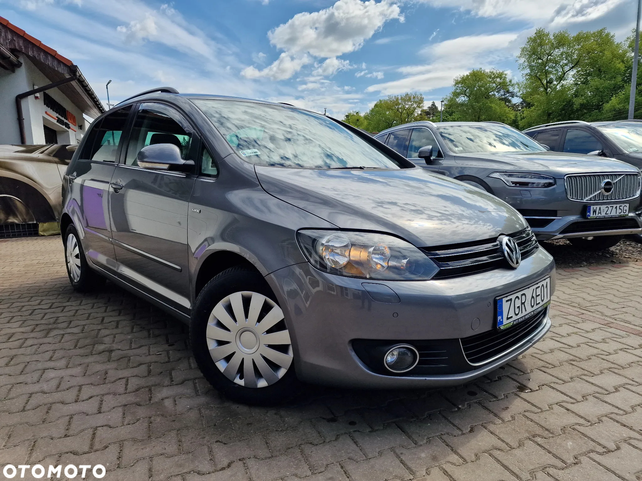 Volkswagen Golf Plus 1.6 TDI BlueMot Comfortline DSG - 5