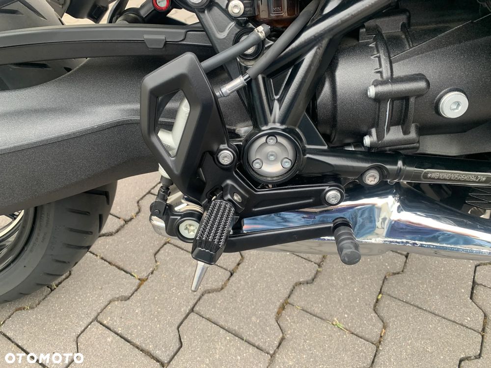 BMW R - 24