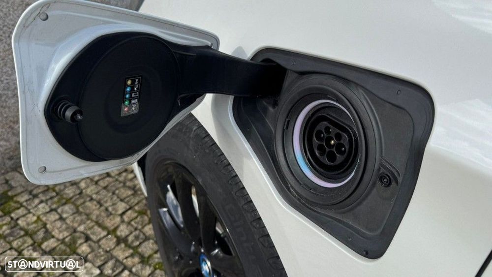 BMW 225xe Active Tourer Advantage - 23