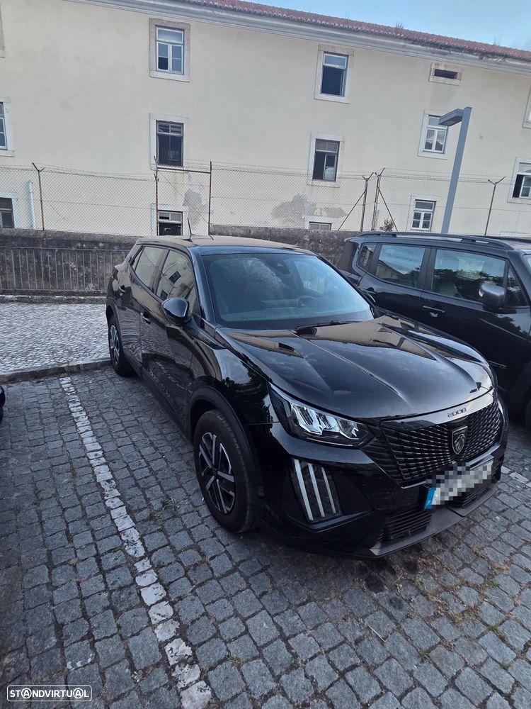 Peugeot 2008 - 4