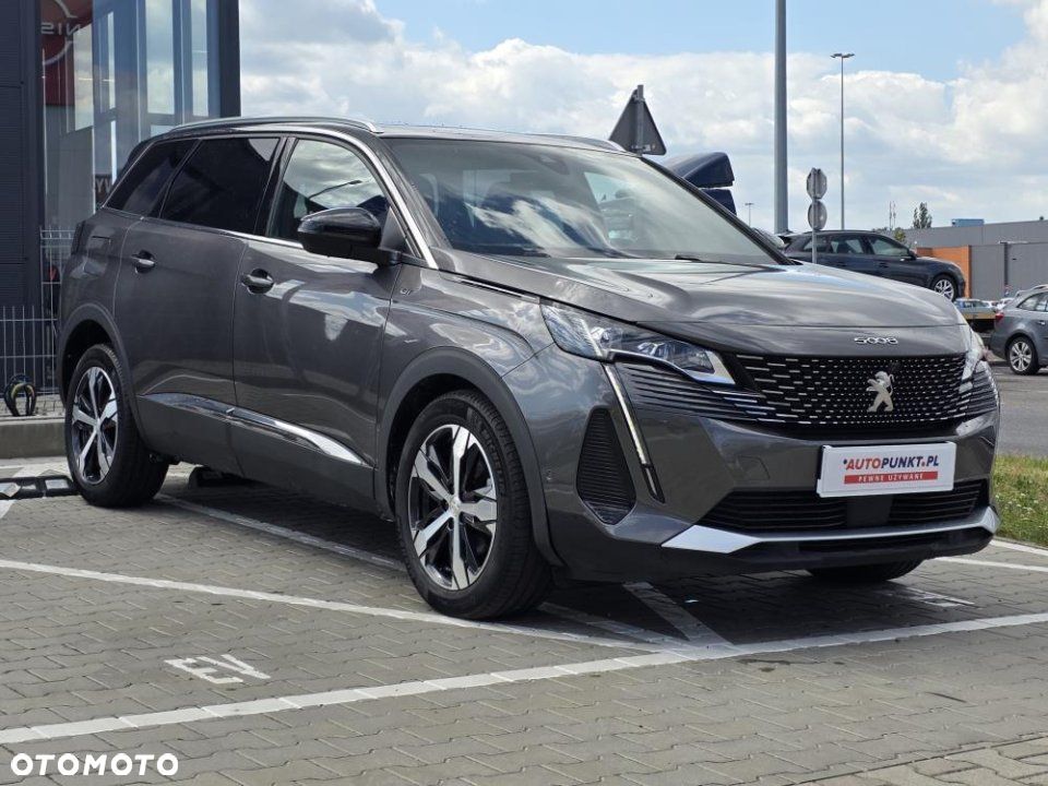 Peugeot 5008 - 3
