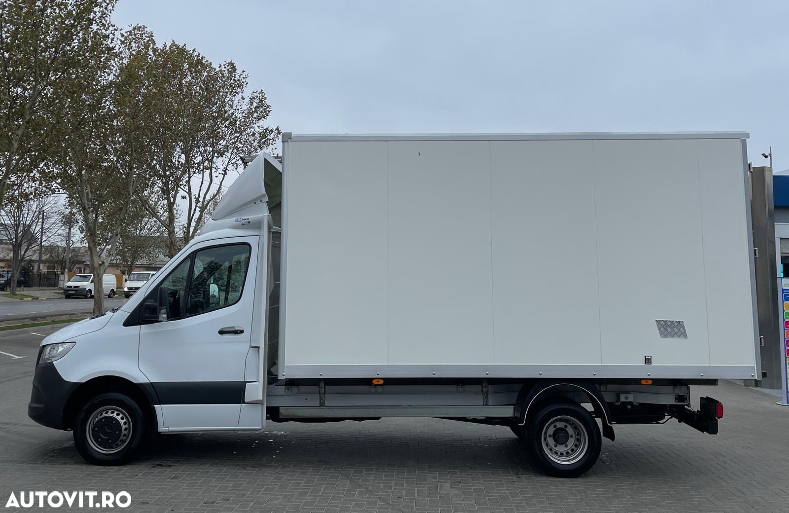 Mercedes-Benz Sprinter 516 Koffer - 5