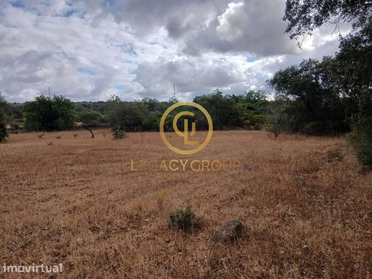 Apresentamos este terreno Rustico em Peral, Estoi, Faro - Grande imagem: 3/35
