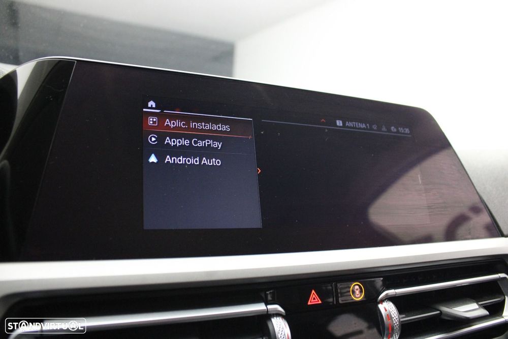 BMW 330 e Touring Auto - 16