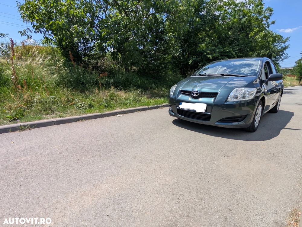 Toyota Auris 1.4 Terra - 16