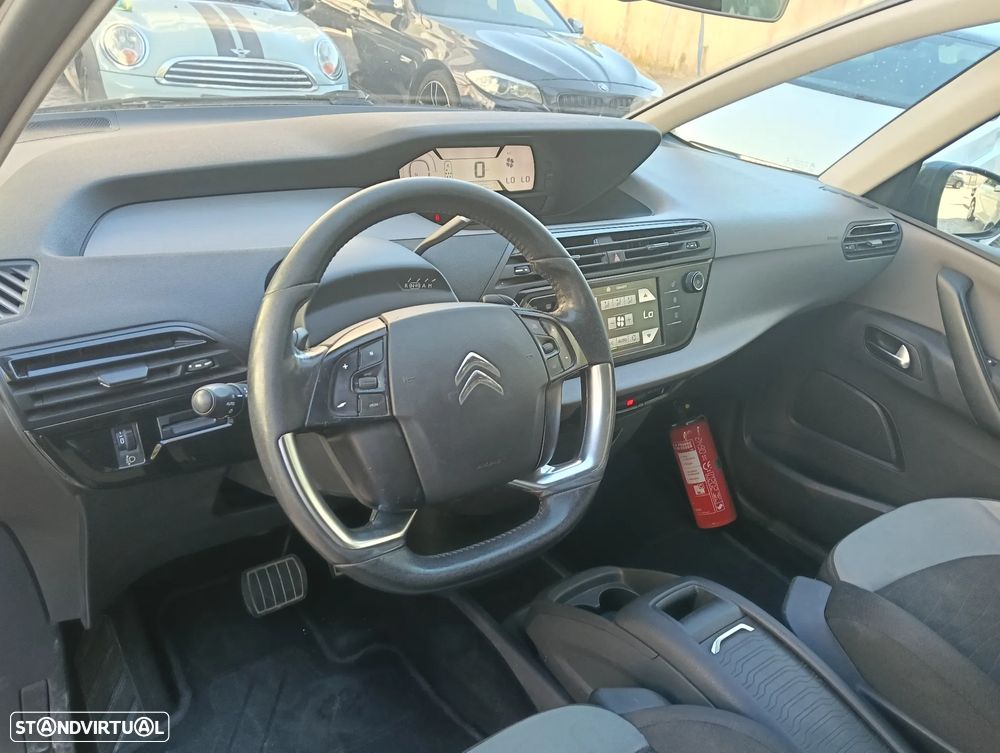 Citroën C4 Grand Picasso 1.6 e-HDi Intensive ETG6 J17 - 11
