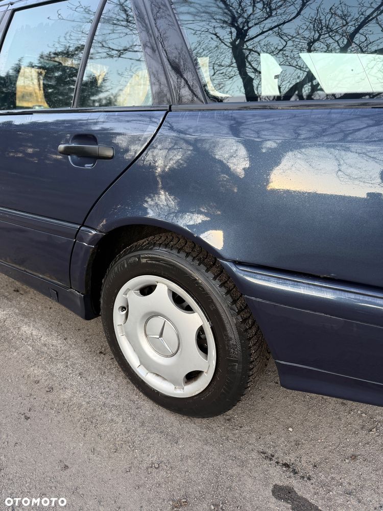 Mercedes-Benz Klasa C 220 T CDI Esprit - 12