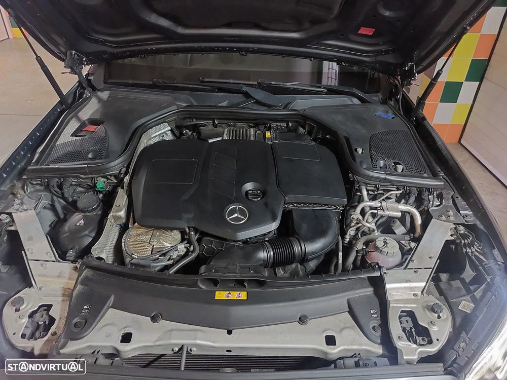 Mercedes-Benz E 300 de AMG Line - 2